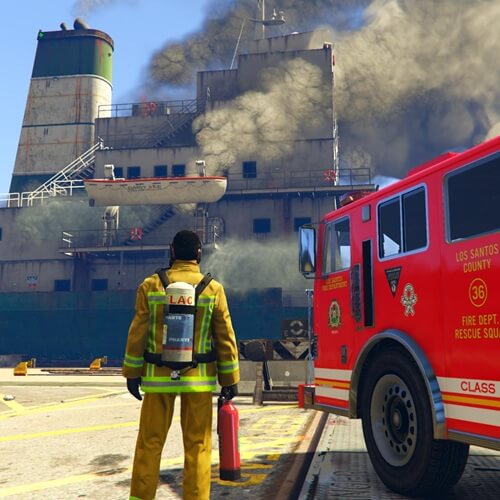Einsatzkraft des Los Santos Fire Department bei einem Brandeinsatz